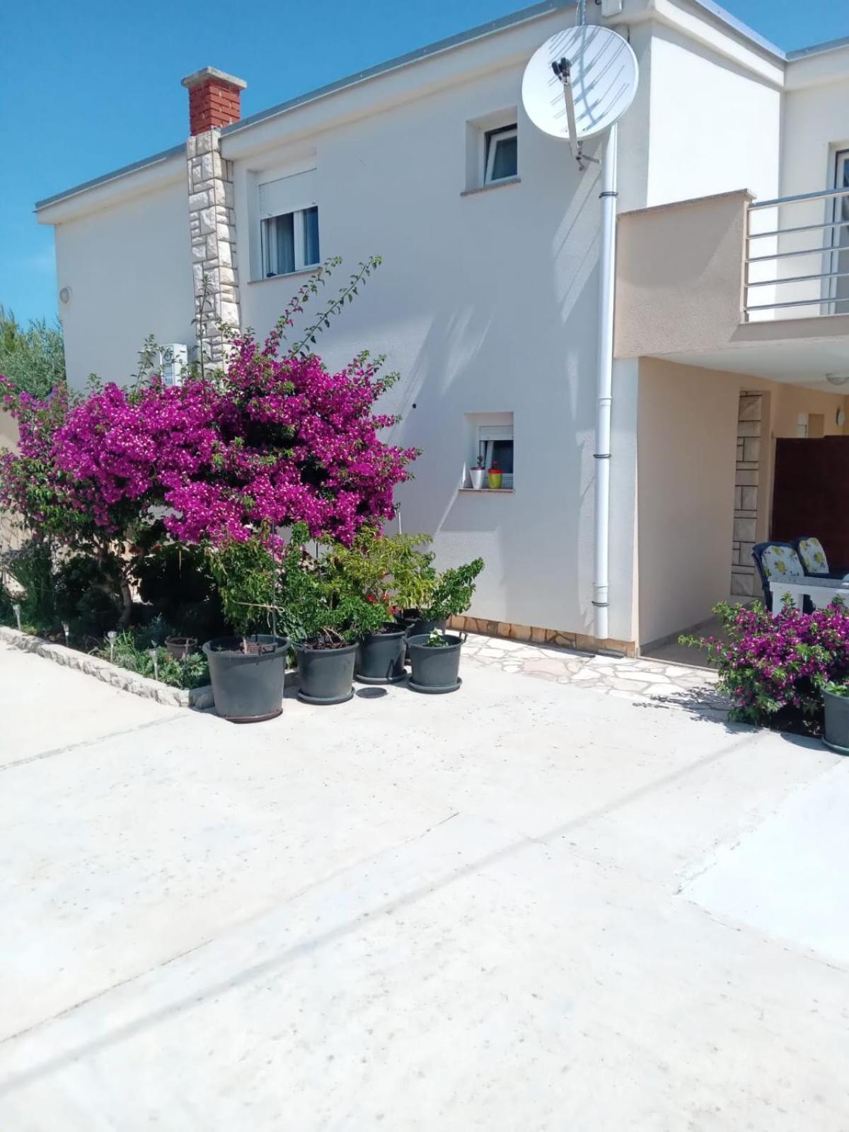 Apartments Bimi Vir Ngoại thất bức ảnh